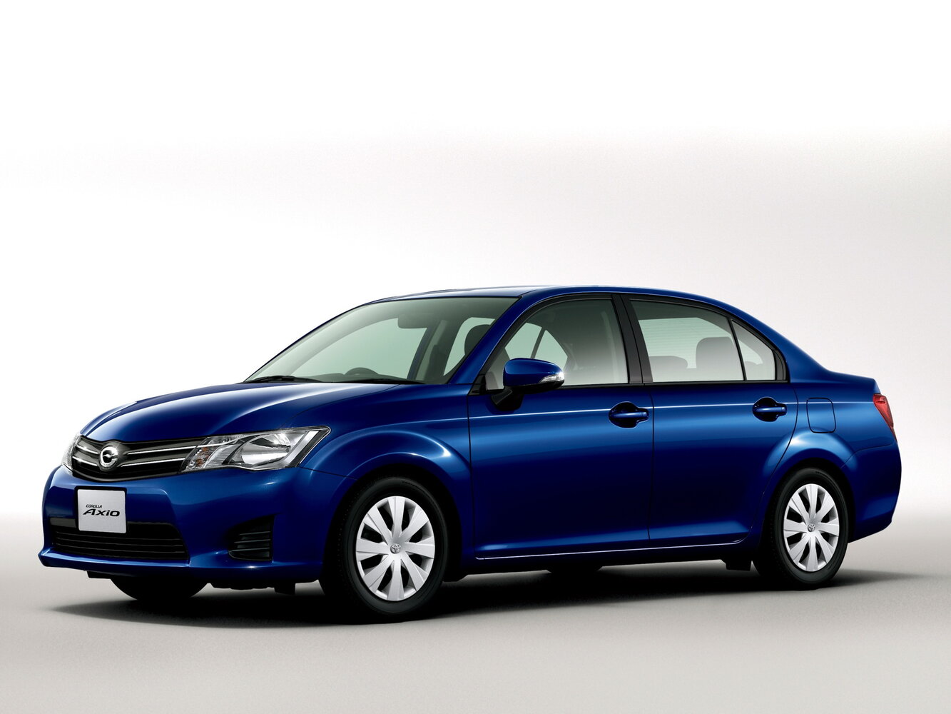 Toyota Corolla XI (2012-2025) - Седан Axio