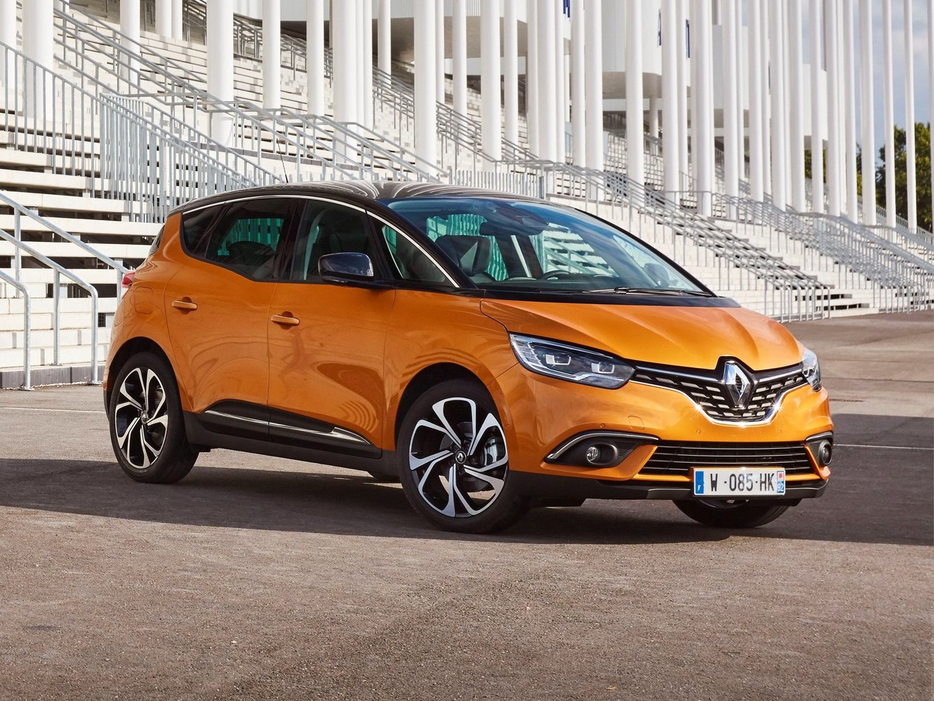 Renault Scenic IV (2016-2022) - Компактвэн