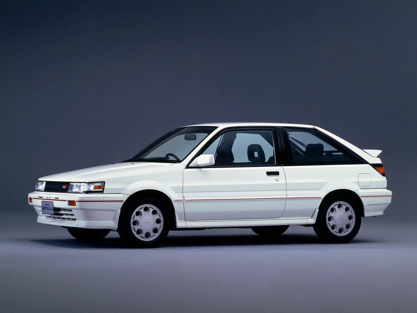 Nissan Liberta Villa II (1986-1990) - Хэтчбек 3 дв.
