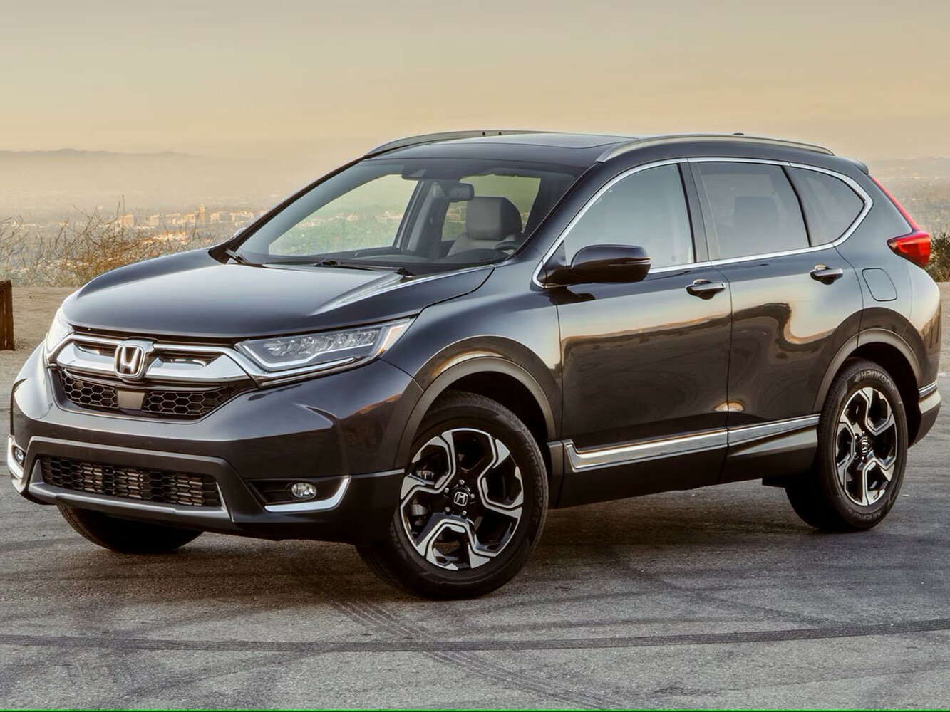 Honda CR-V V (2016-2023) - Внедорожник 5 дв.