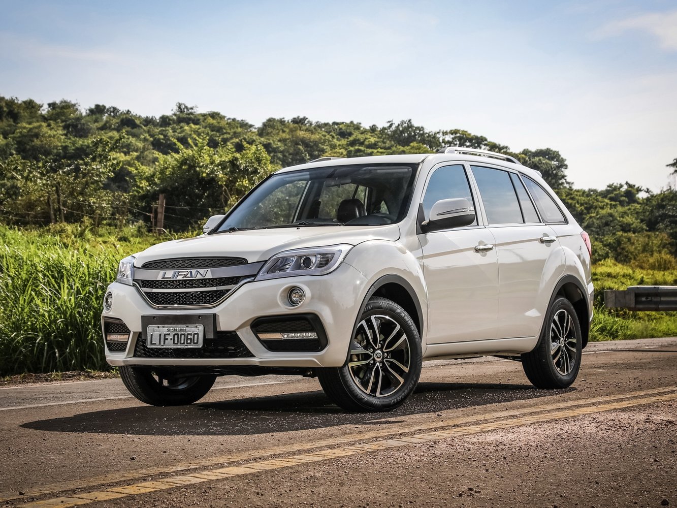 Lifan X60 I (2011-2018) - Внедорожник 5 дв.