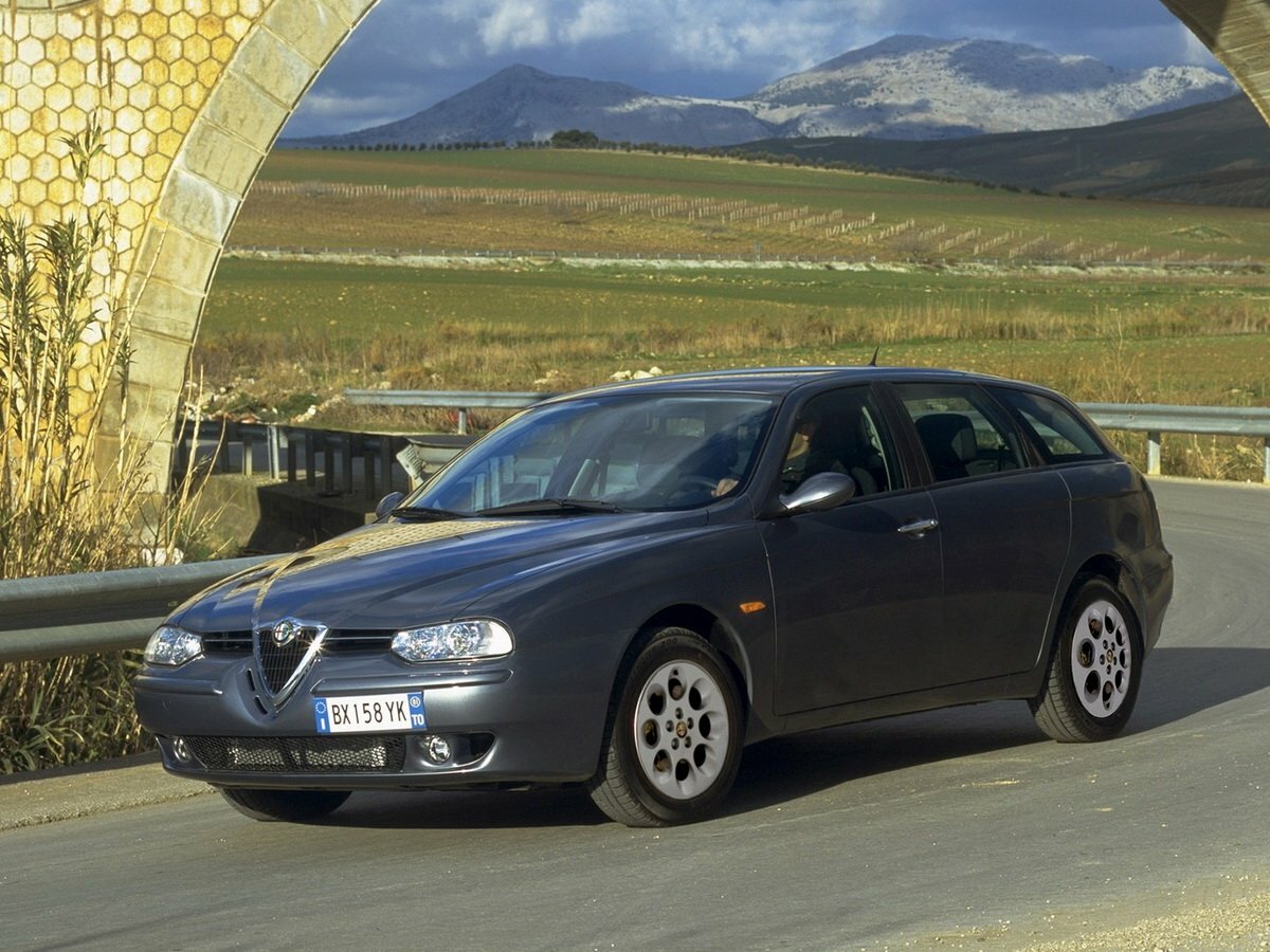 Alfa Romeo 156 I (1997-2007) - Универсал 5 дв.