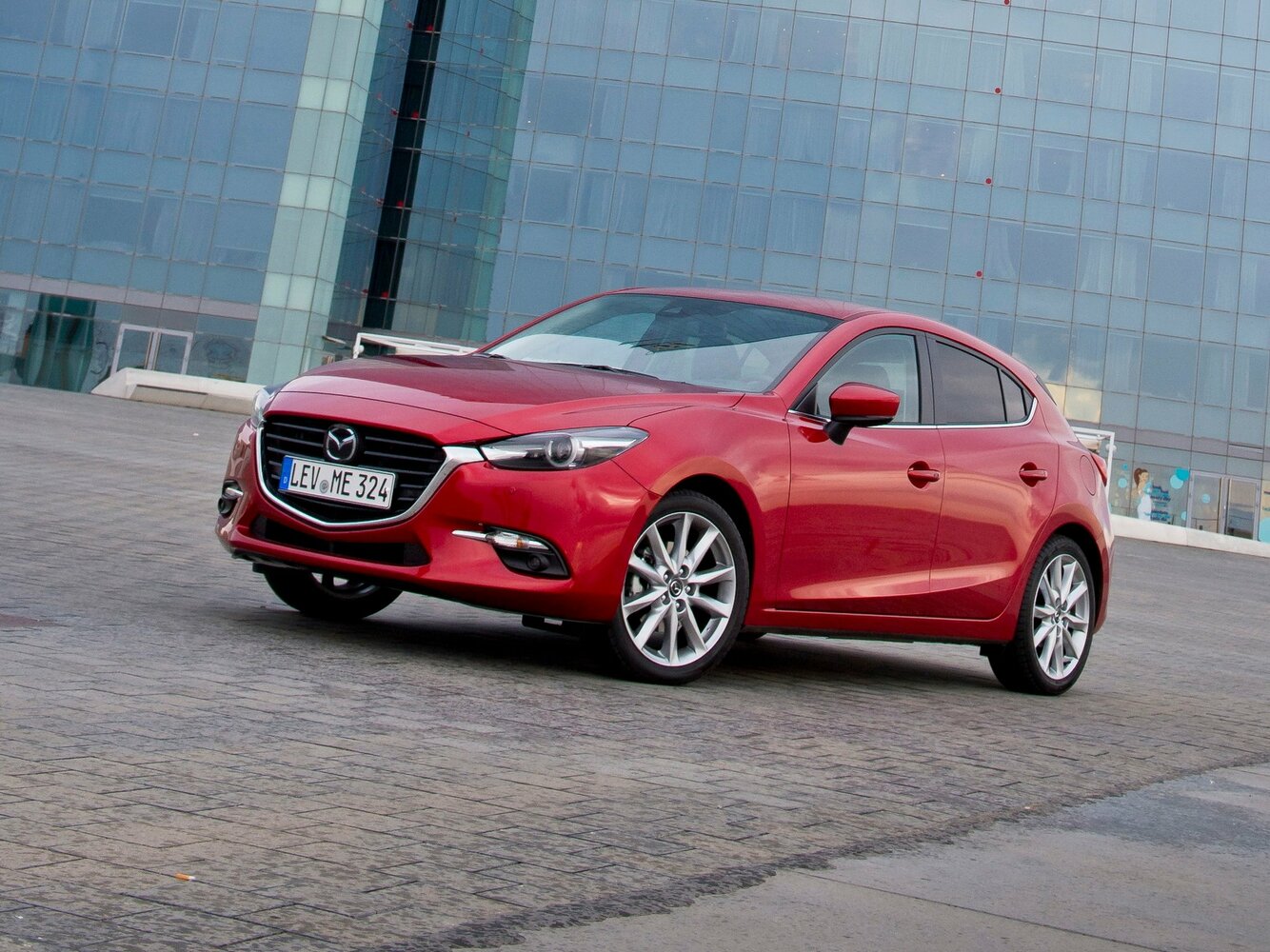 Mazda 3 III (2013-2019) - Хэтчбек 5 дв.