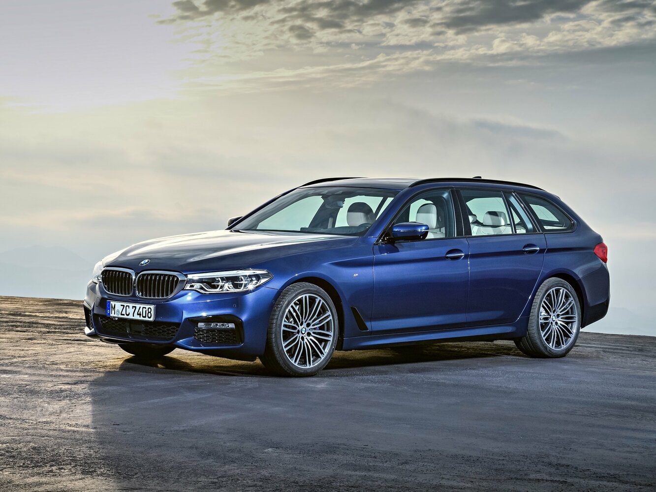 BMW 5 серии VII (2017-2023) - Универсал 5 дв.