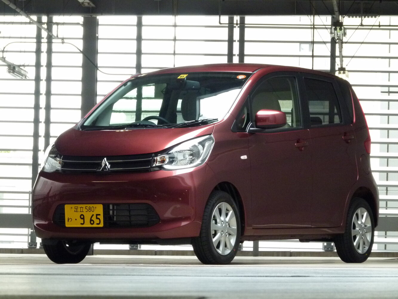 Mitsubishi eK Wagon III (2013-2019) - Хэтчбек 5 дв.