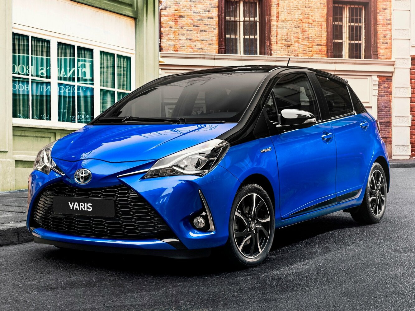 Toyota Yaris III (2010-2020) - Хэтчбек 5 дв.