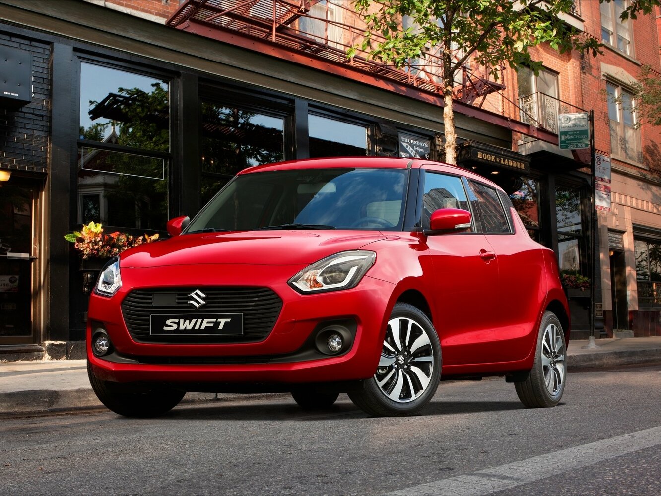Suzuki Swift V (2016-2026) - Хэтчбек 5 дв.