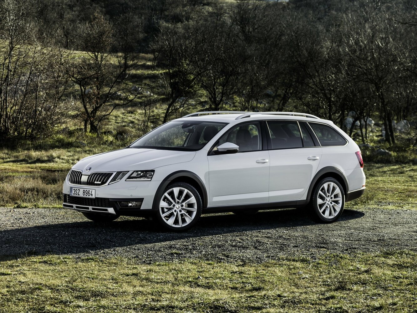 Skoda Octavia III (2013-2023) - Универсал 5 дв. Scout