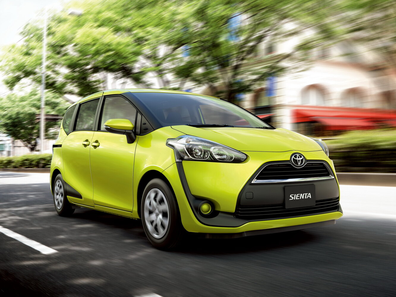Toyota Sienta II (2015-2022) - Компактвэн
