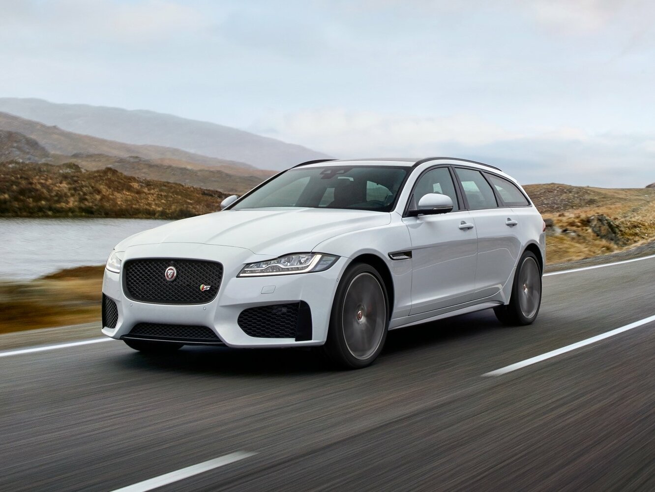 Jaguar XF II (2015-2024) - Универсал 5 дв.