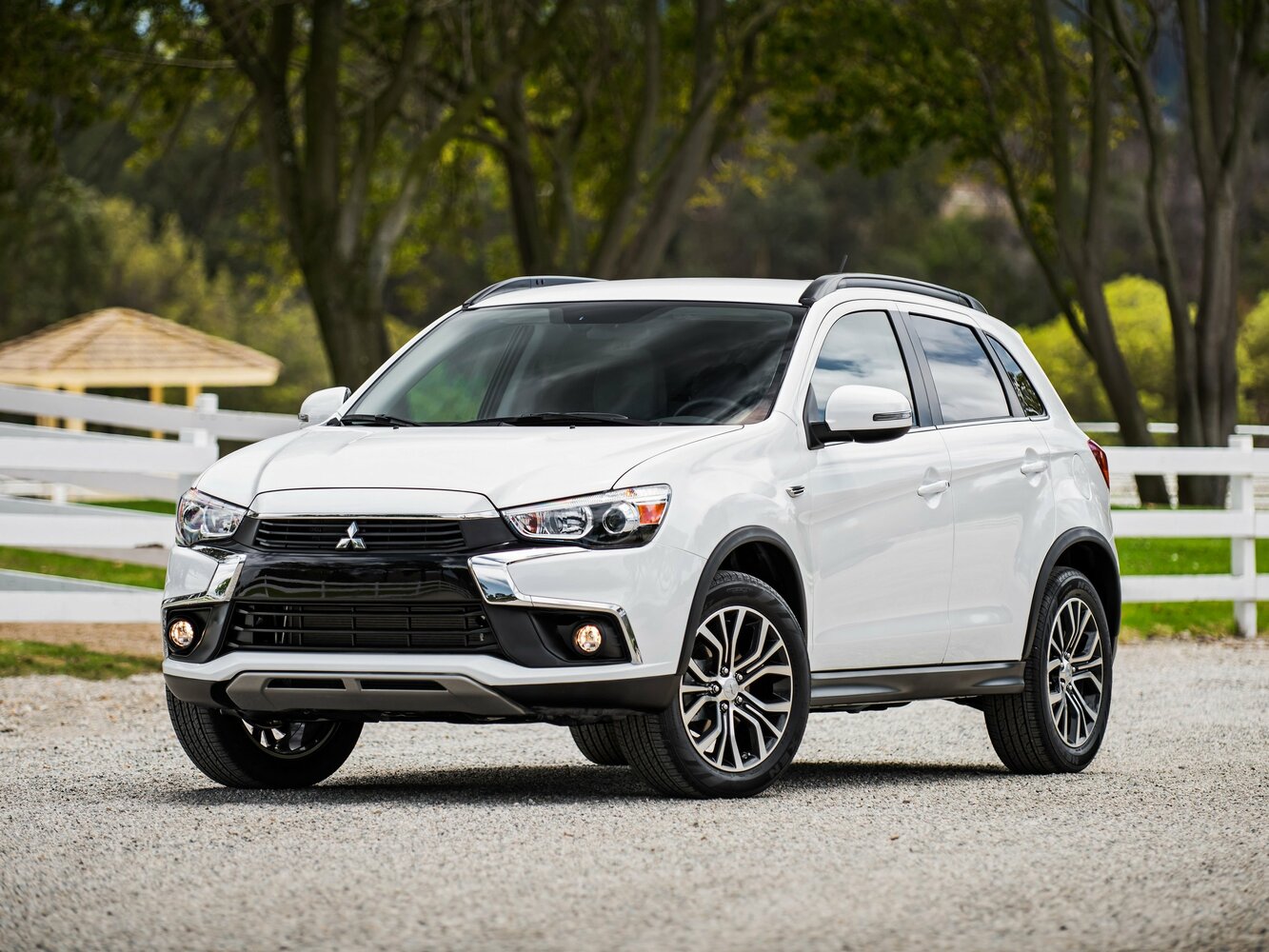 Mitsubishi ASX I (2010-2026) - Внедорожник 5 дв.