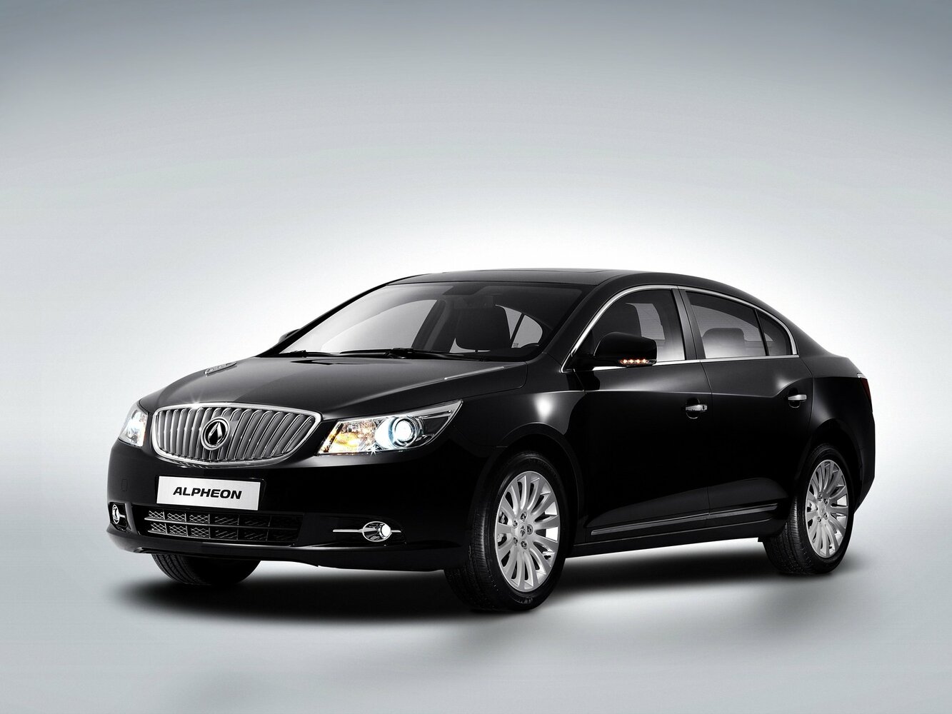 Daewoo Alpheon I (2010-2015) - Седан