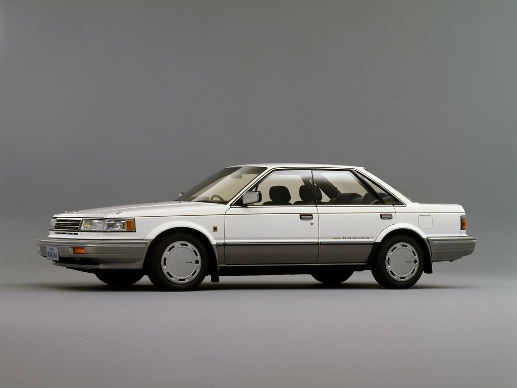 Nissan Bluebird Maxima II (1984-1988) - Седан-хардтоп