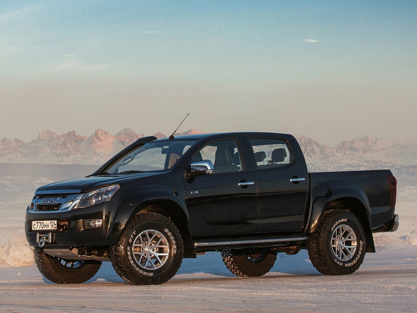 Isuzu D-Max II (2012-2023) - Пикап Двойная кабина Arctic Trucks