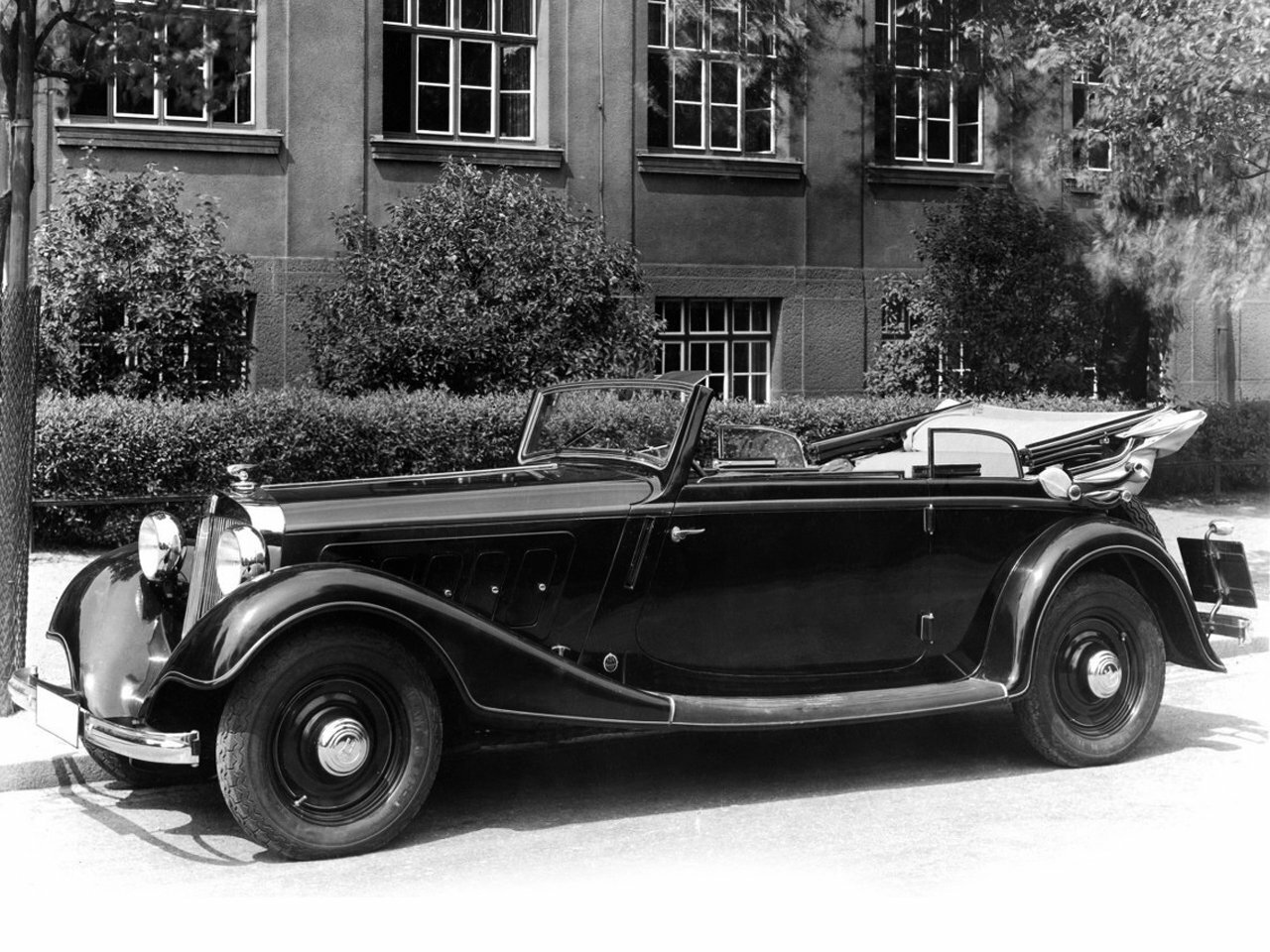 Horch 830 I (1933-1940) - Кабриолет