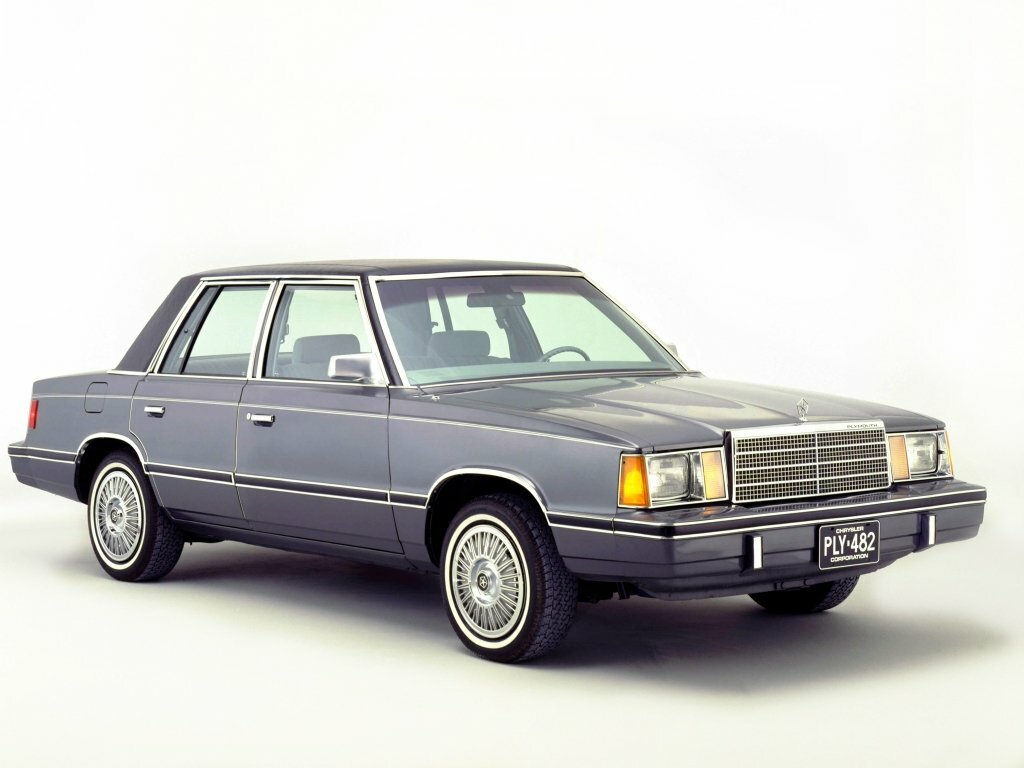 Plymouth Reliant I (1981-1989) - Седан