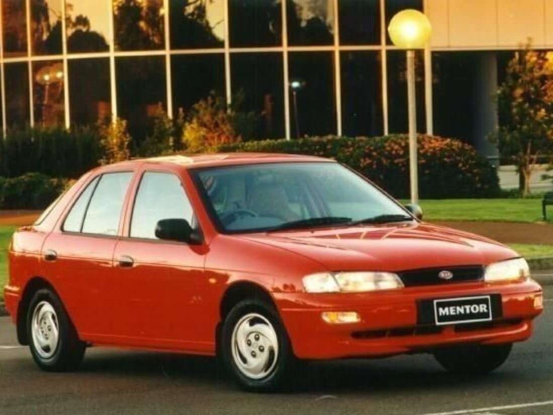 Kia Mentor I (1996-2001) - Хэтчбек 5 дв.