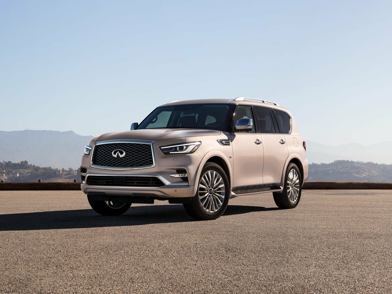 Infiniti QX80 I (2013-2024) - Внедорожник 5 дв.