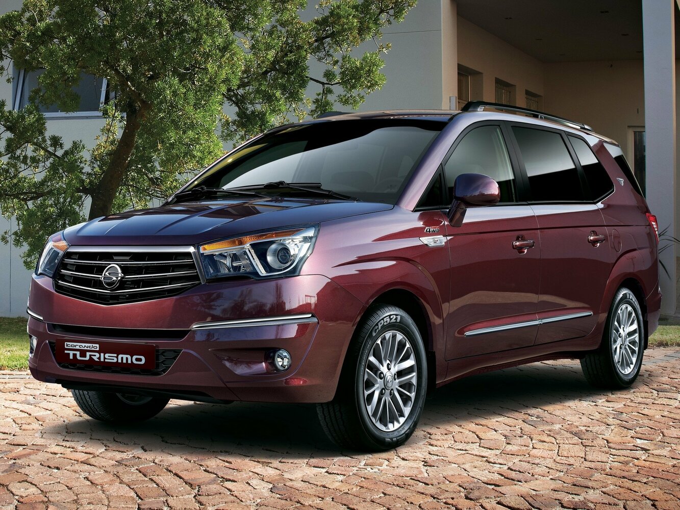 SsangYong Korando Turismo I (2013-2019) - Минивэн