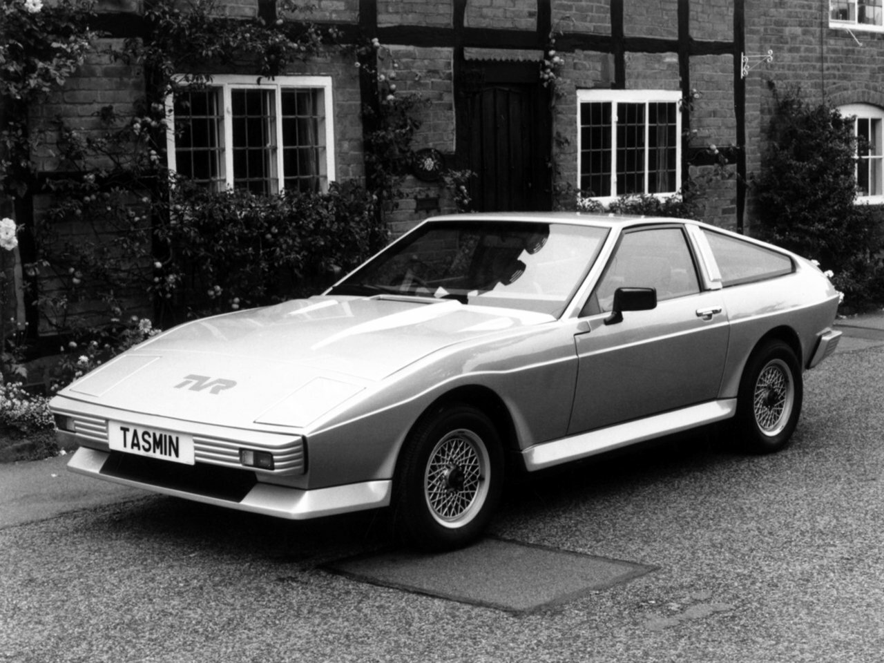 TVR Tasmin I (1980-1987) - Купе