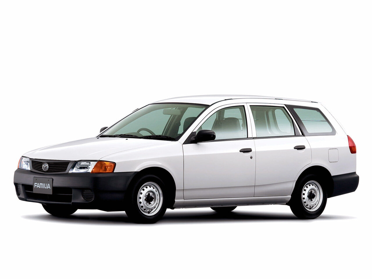 Mazda Familia Y11 (1999-2008) - Универсал 5 дв.