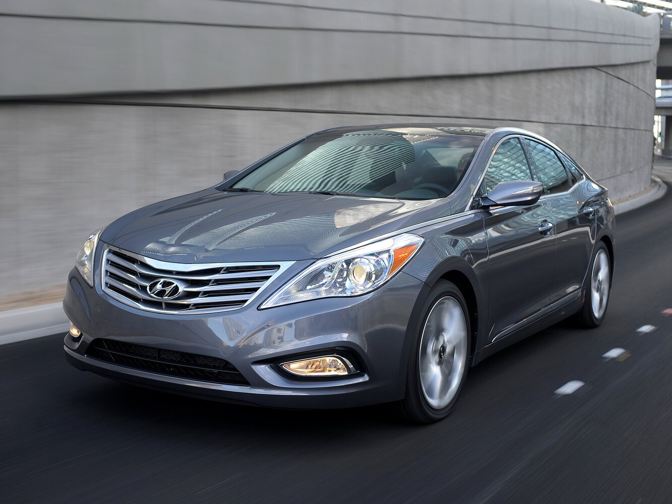 Hyundai Azera II (2011-2016) - Седан