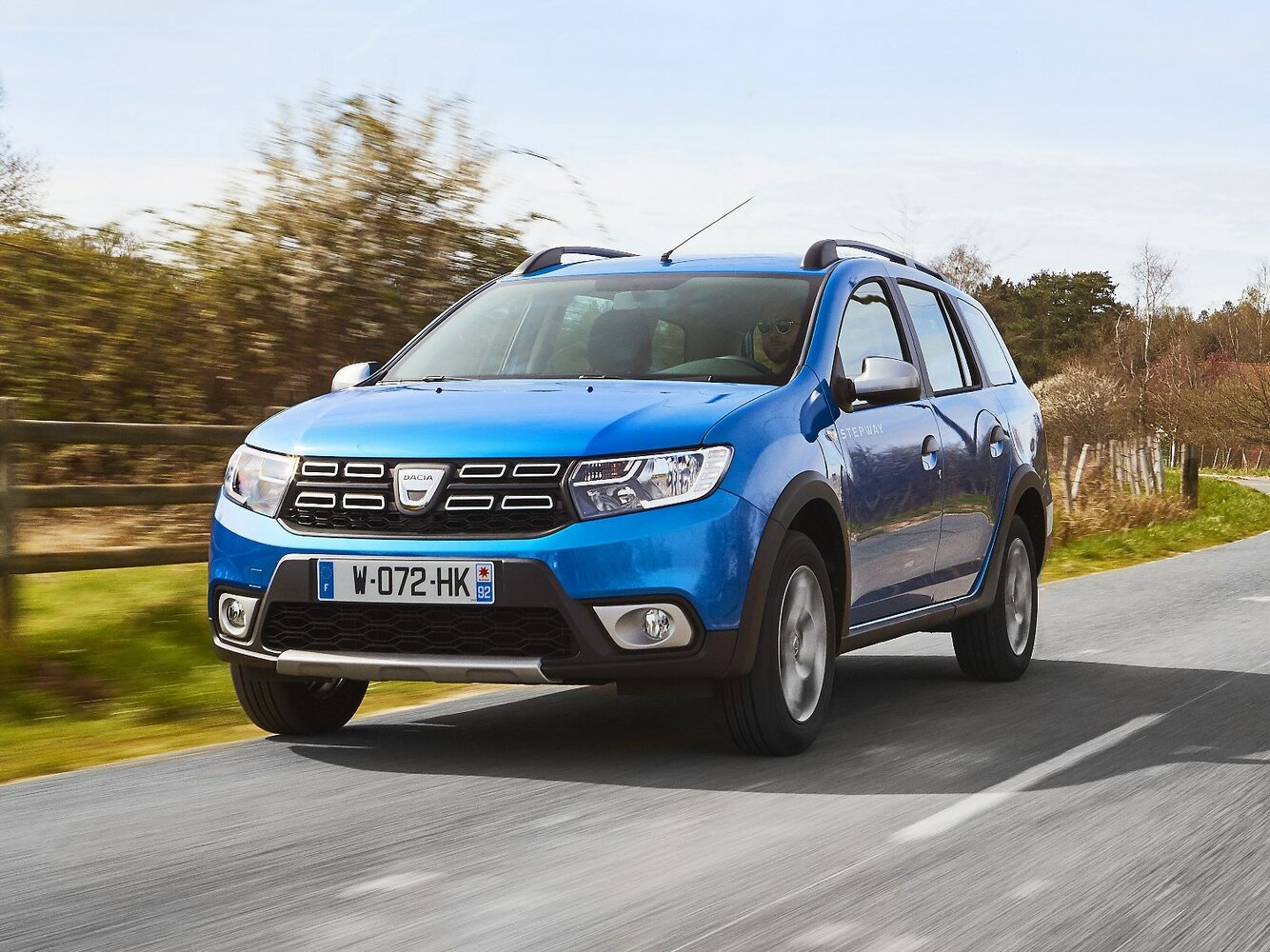 Dacia Logan II (2012-2020) - Универсал 5 дв. MCV Stepway