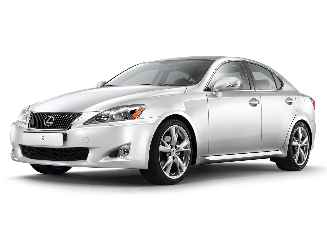 Lexus IS II (2005-2016) - Седан