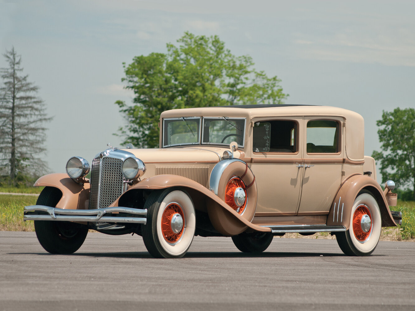 Chrysler Imperial II (1931-1933) - Седан