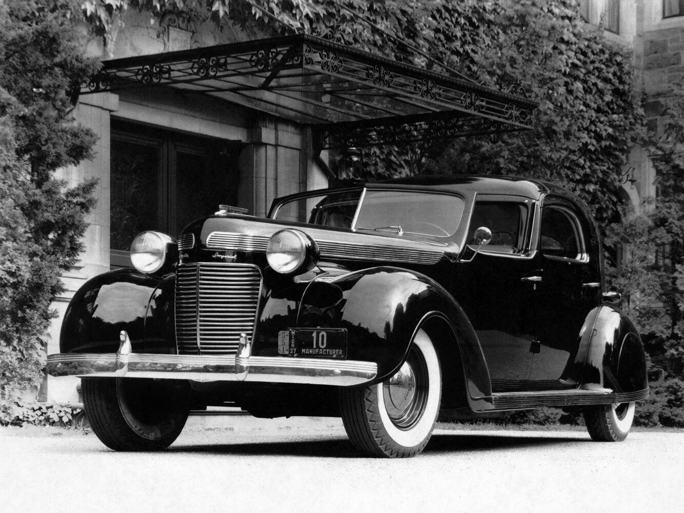 Chrysler Imperial IV (1937-1939) - Седан