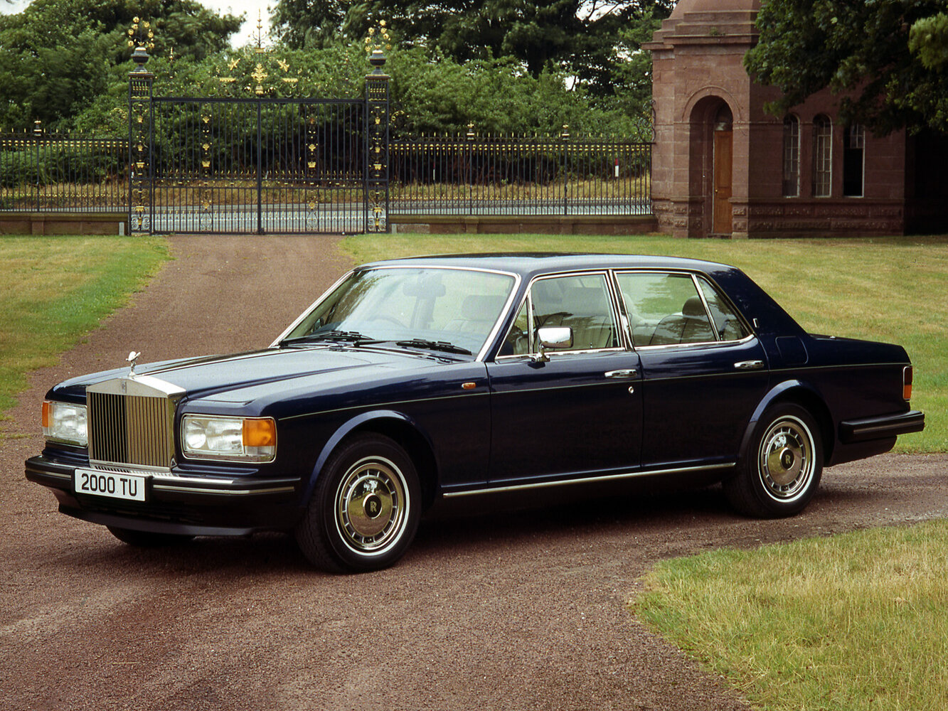 Rolls-Royce Silver Spirit Mark (1980-1997) - Седан