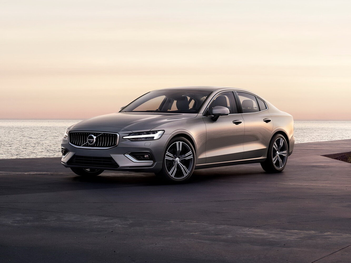 Volvo S60 III (2018-2024) - Седан