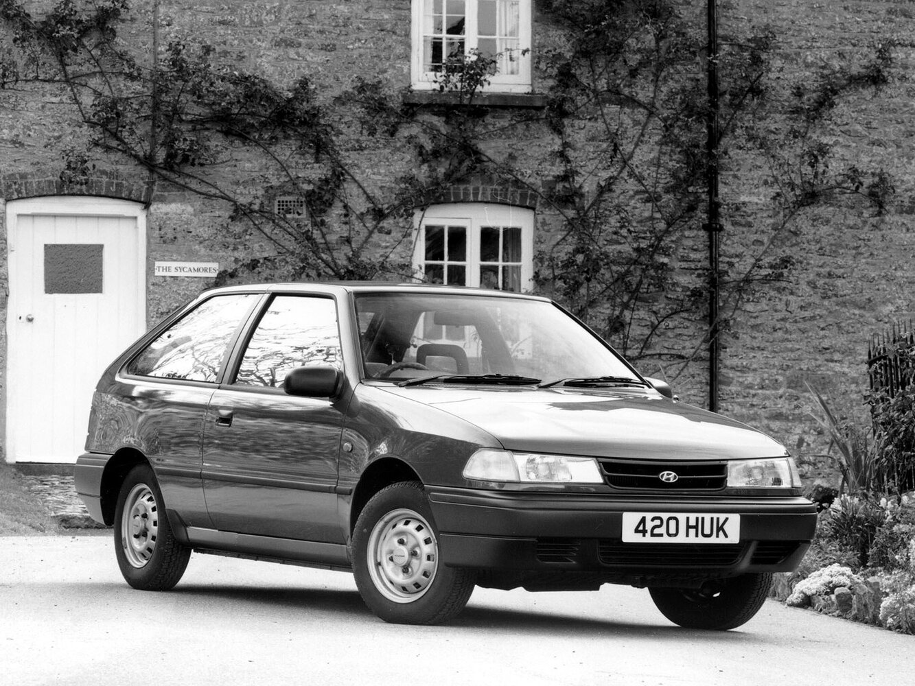 Hyundai Pony X2 (1989-1994) - Хэтчбек 3 дв.
