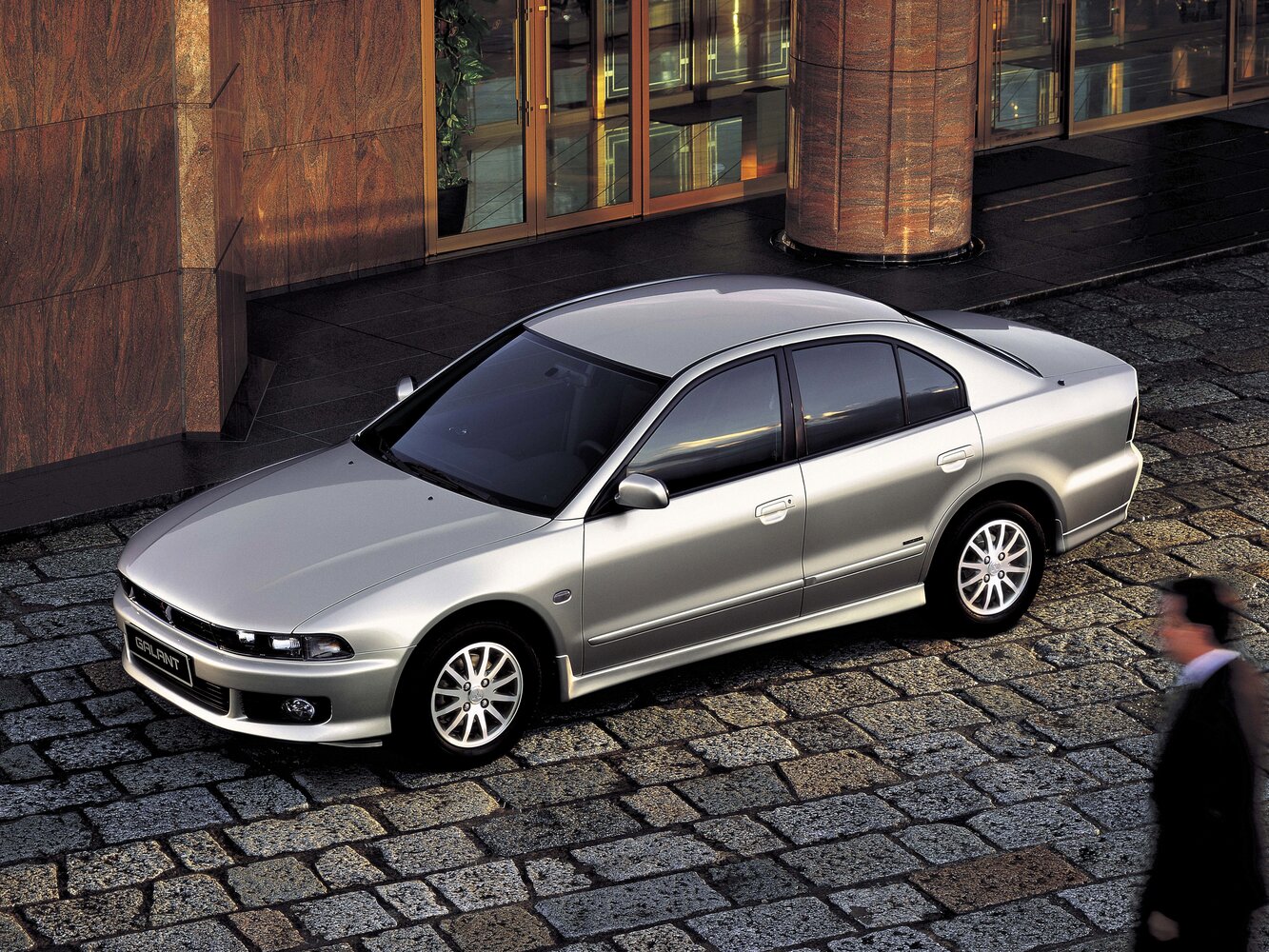 Mitsubishi Galant VIII (1996-2006) - Седан