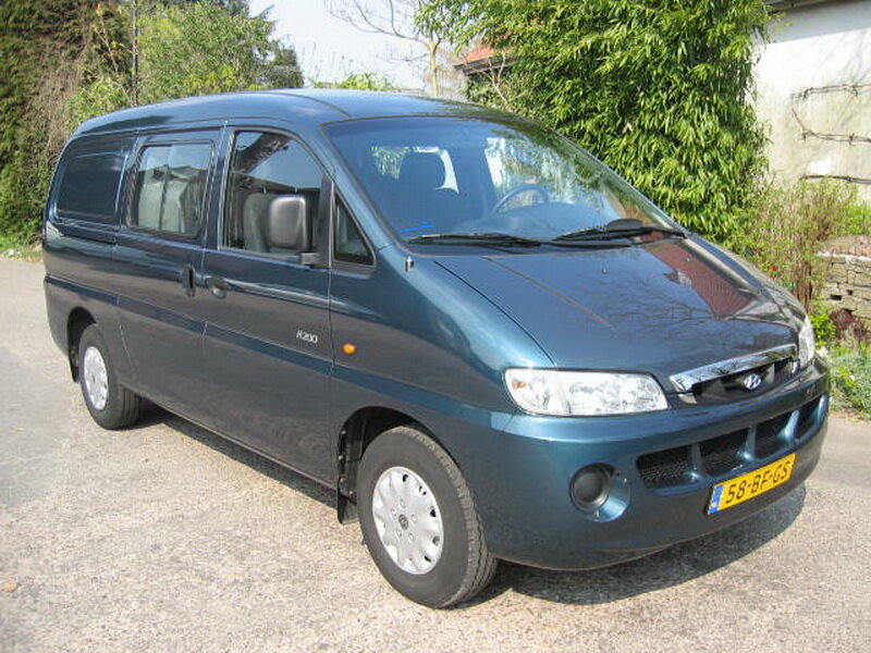 Hyundai H200 I (1997-2007) - Минивэн
