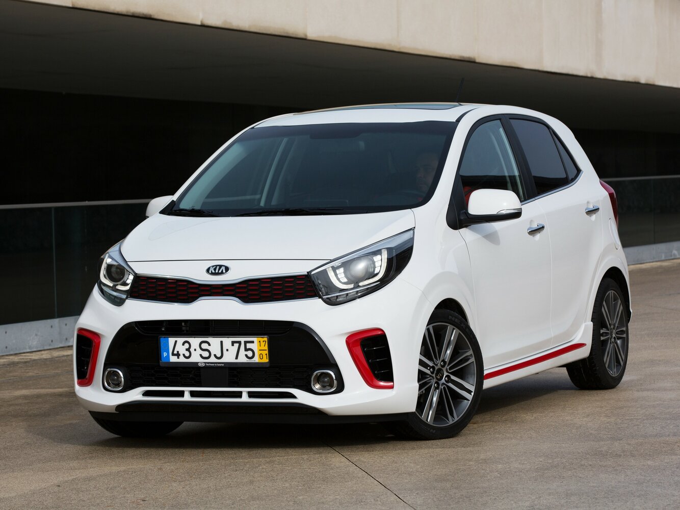 Kia Picanto III (2017-2026) - Хэтчбек 5 дв. GT Line