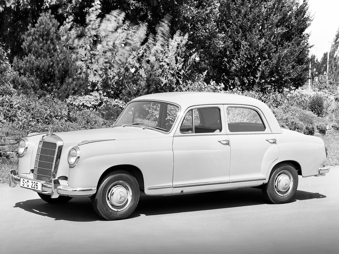 Mercedes-Benz W105 I (1956-1959) - Седан