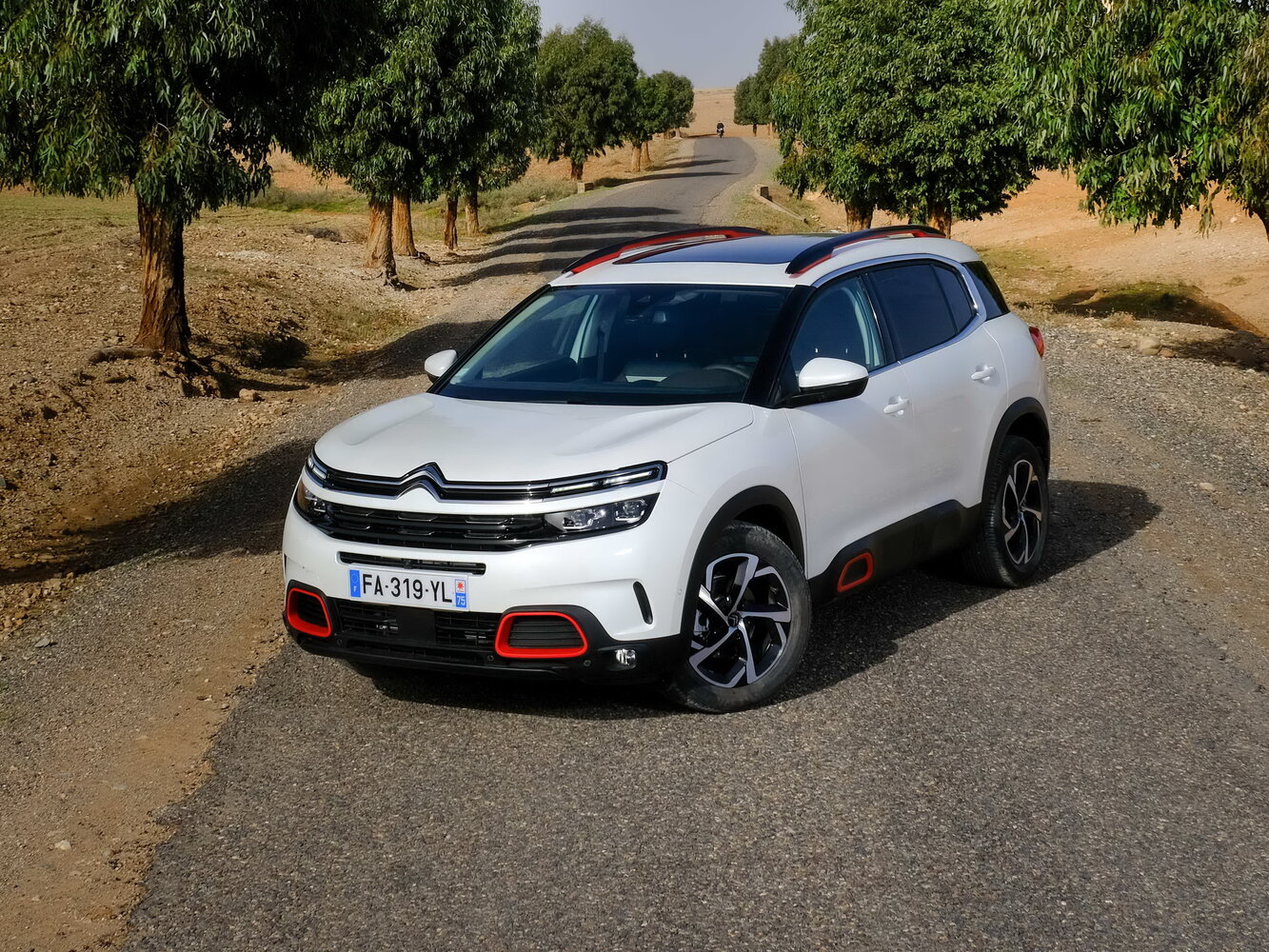 Citroen C5 Aircross I (2018-2026) - Внедорожник 5 дв.