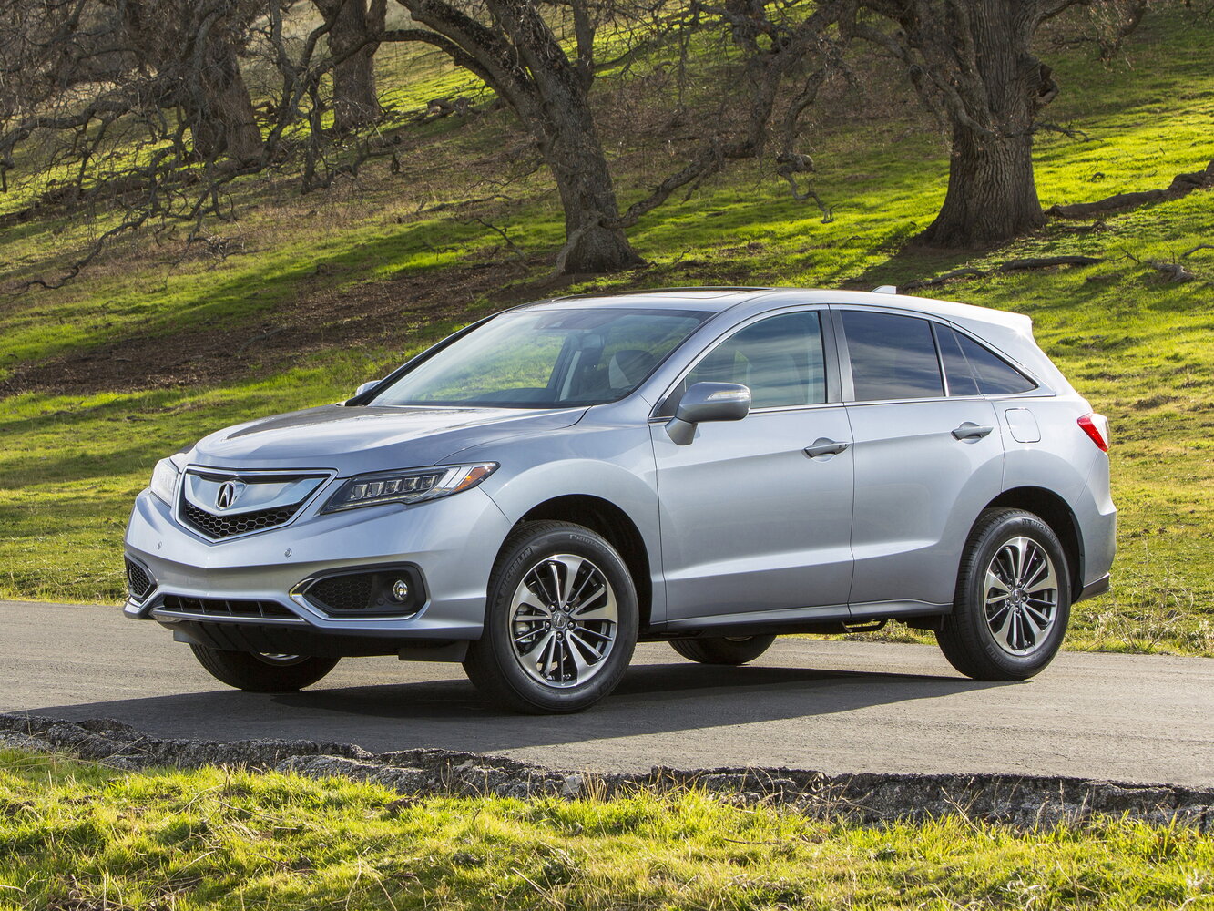 Acura RDX II (2013-2018) - Внедорожник 5 дв.