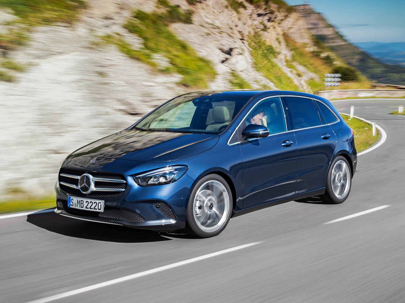 Mercedes-Benz B-Класс III (2018-2026) - Хэтчбек 5 дв.