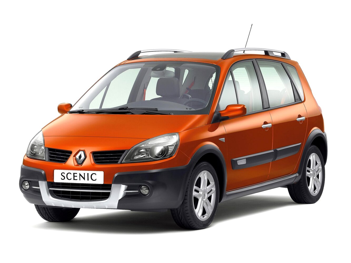 Renault Scenic II (2003-2009) - Компактвэн Conquest
