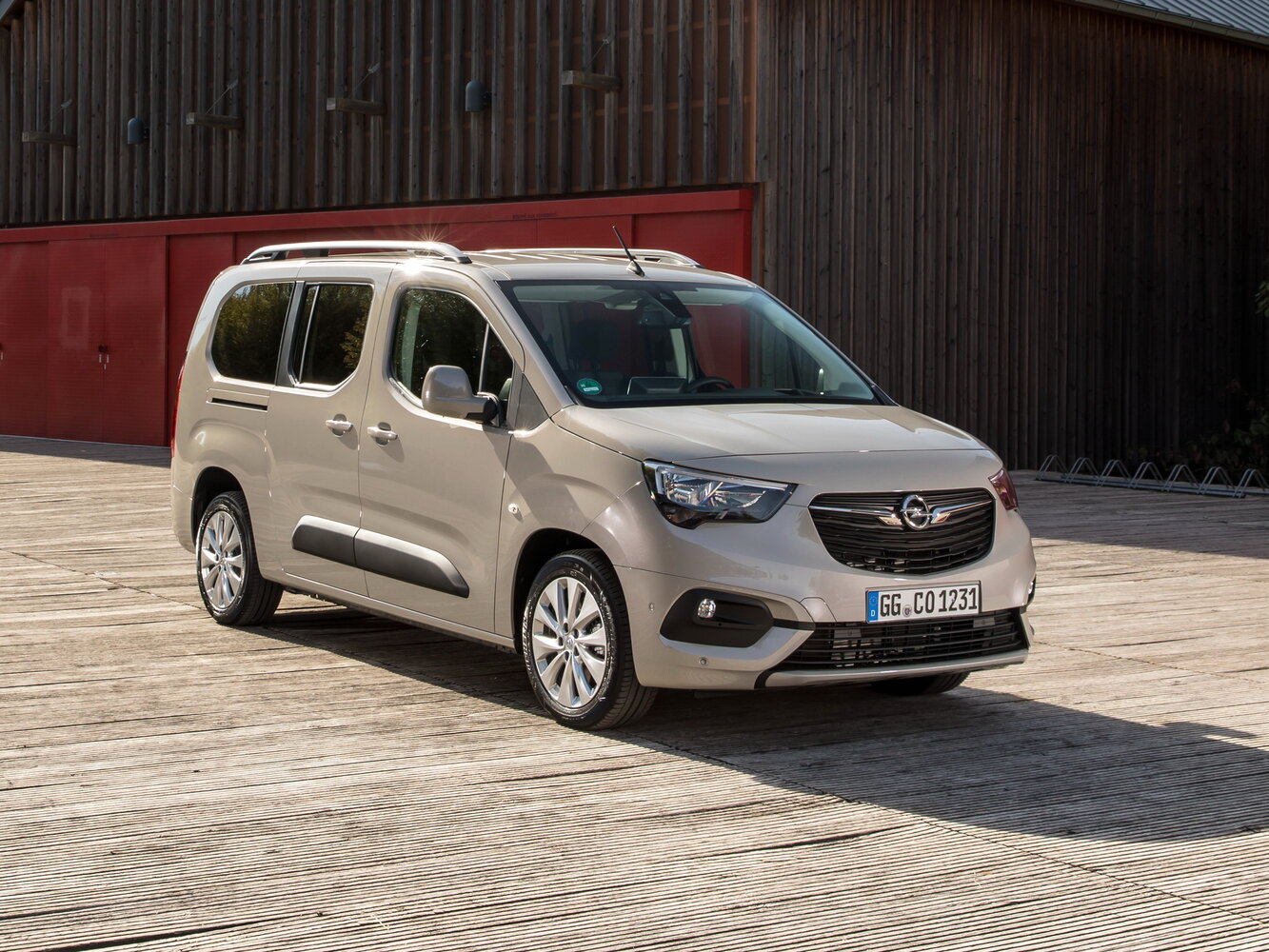 Opel Combo E (2018-2026) - Компактвэн XL