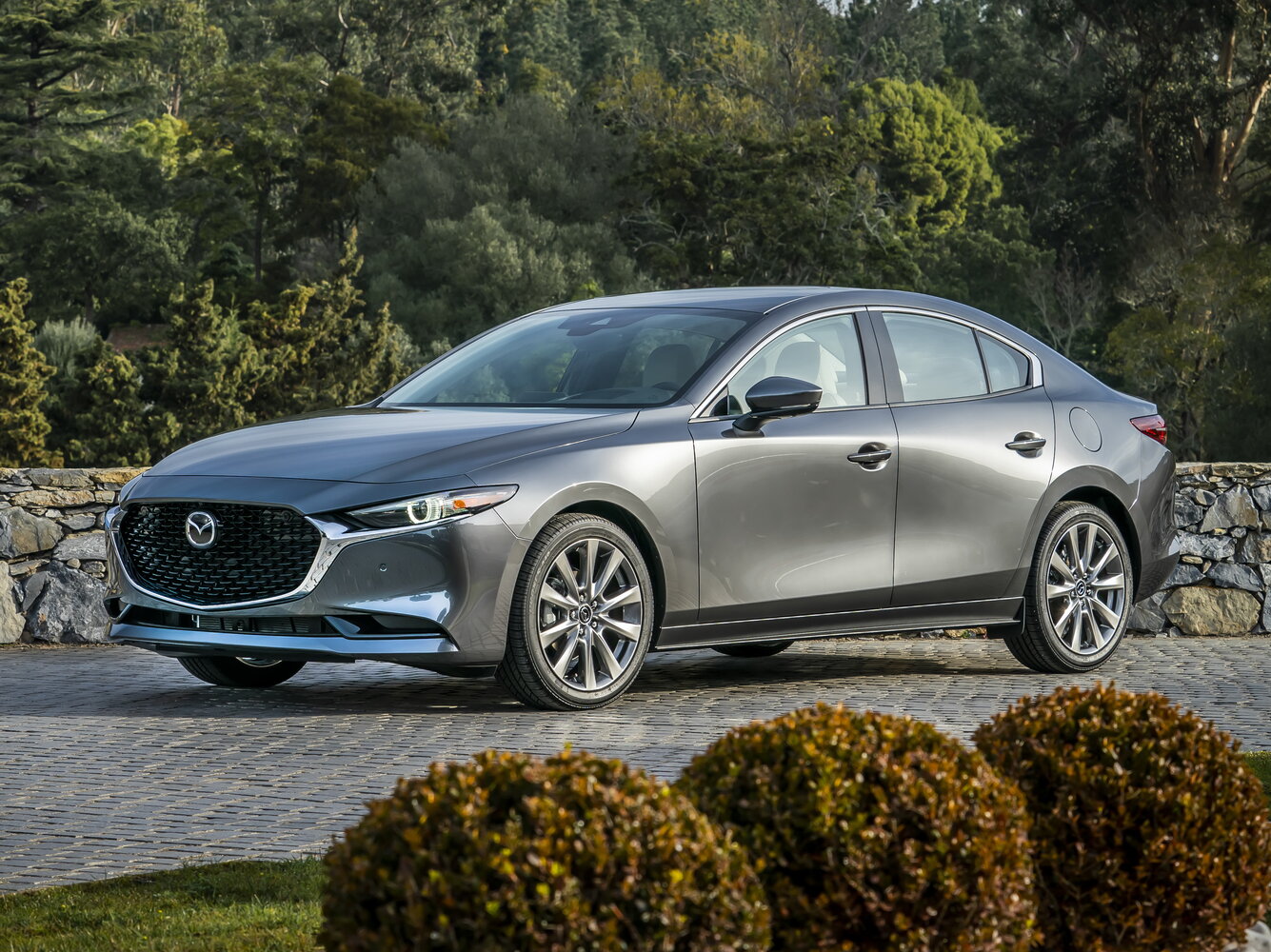 Mazda 3 IV (2018-2026) - Седан