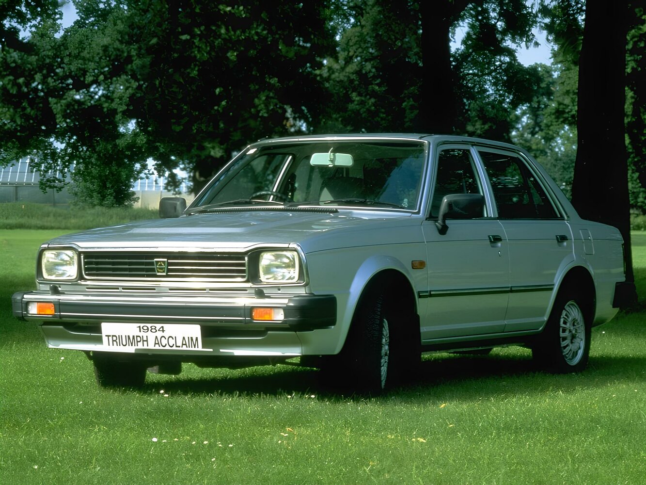 Triumph Acclaim I (1981-1984) - Седан