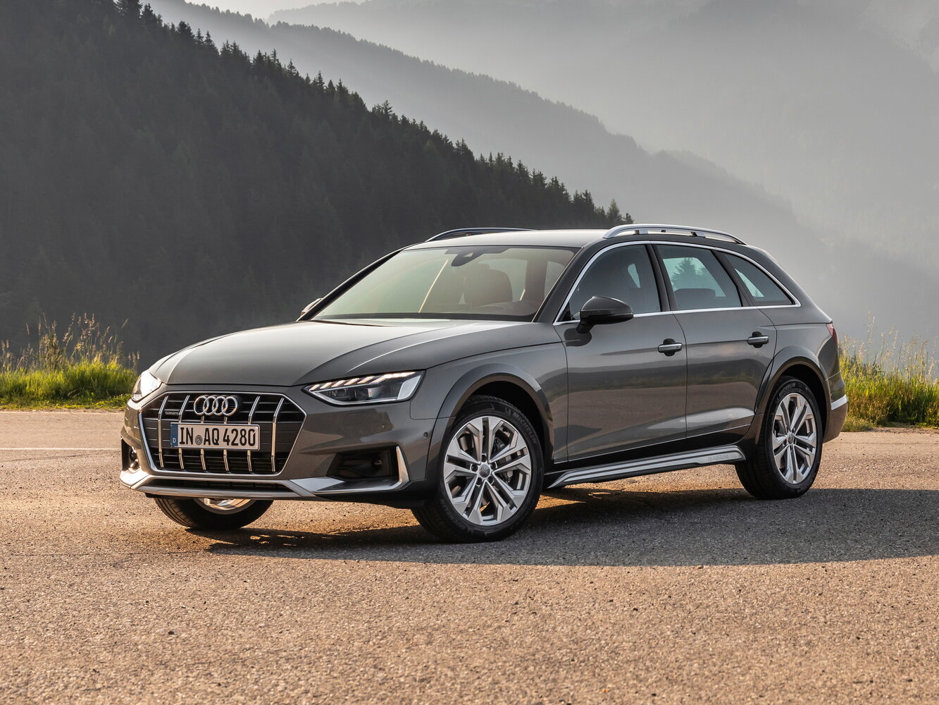 Audi A4 allroad V (2016-2025) - Универсал 5 дв.
