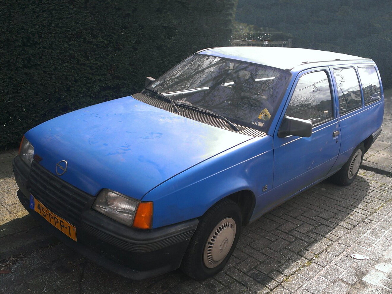 Opel Kadett E (1984-1993) - Универсал 3 дв.