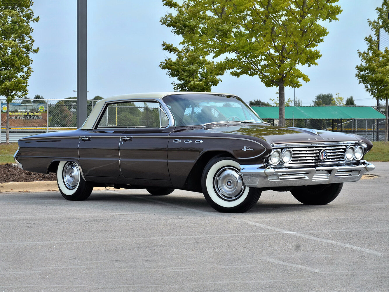 Buick LeSabre II (1961-1964) - Седан-хардтоп