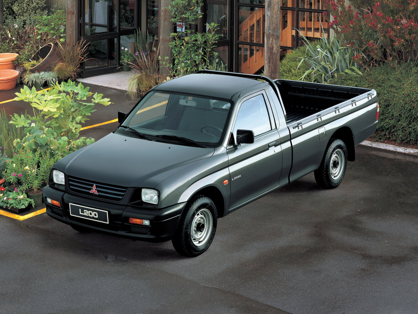 Mitsubishi L200 III (1996-2006) - Пикап Одинарная кабина