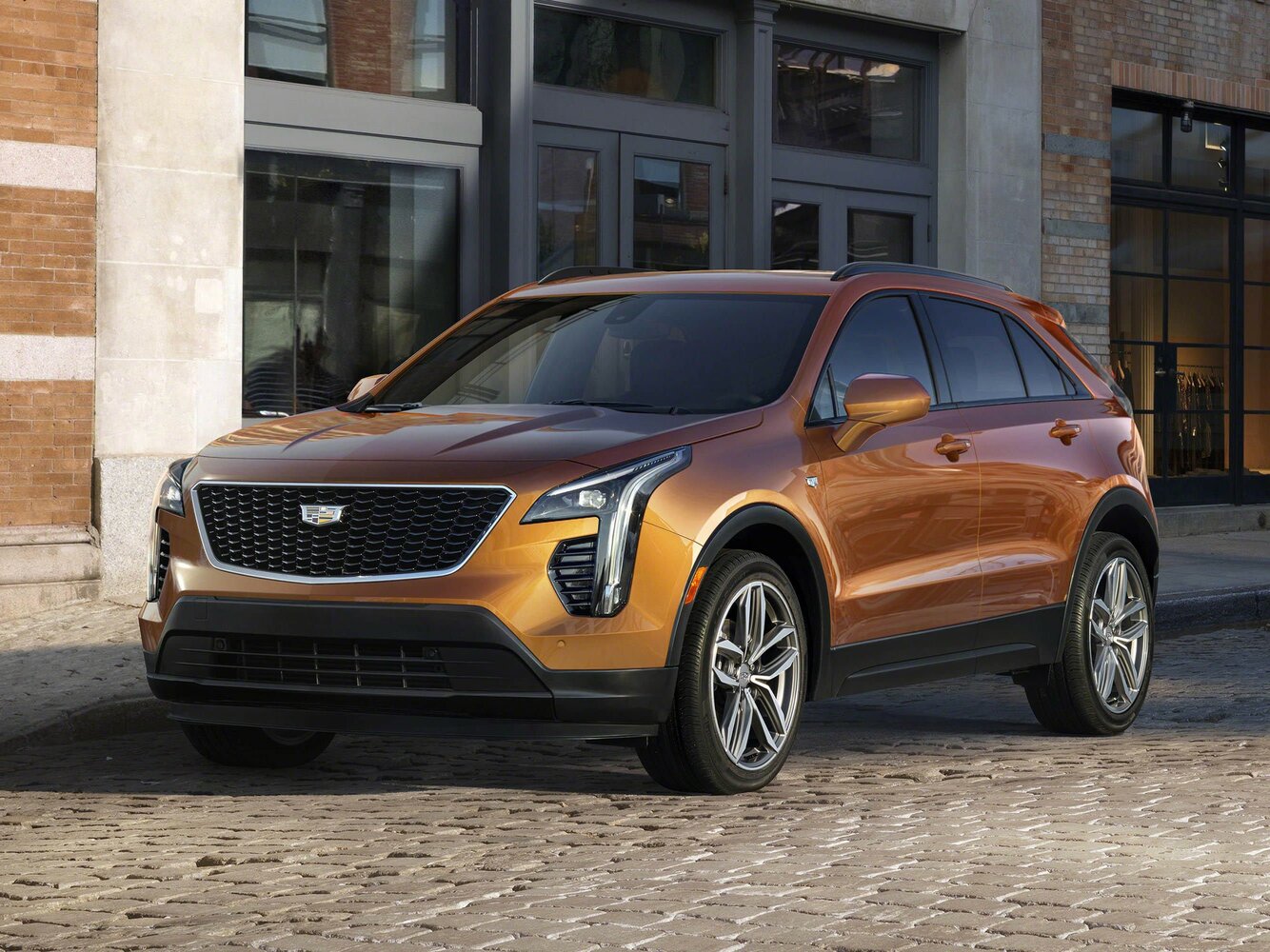 Cadillac XT4 I (2018-2026) - Внедорожник 5 дв.
