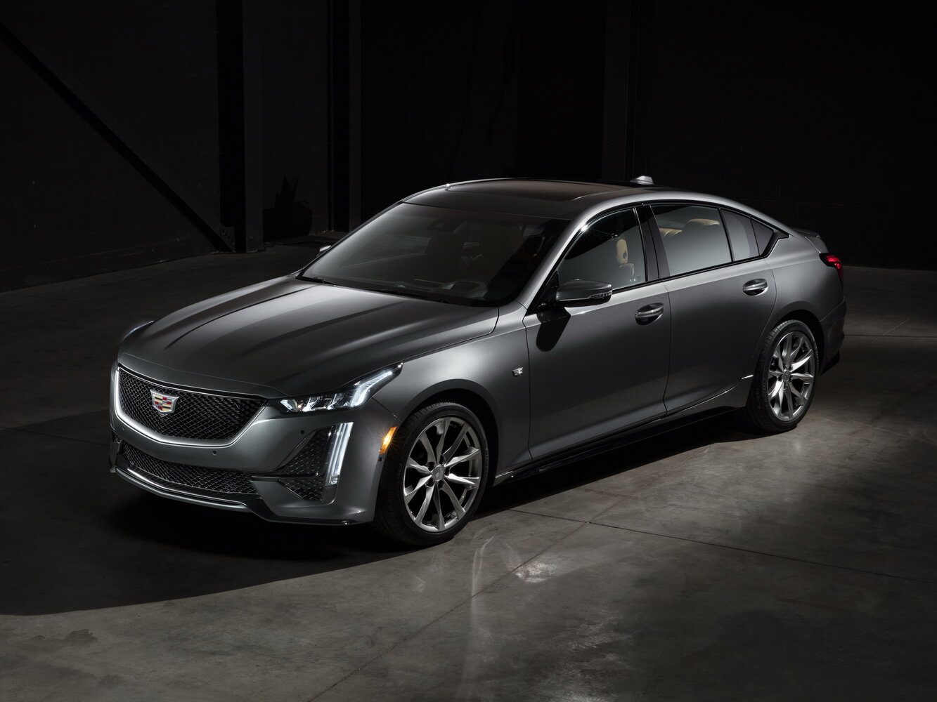 Cadillac CT5 I (2019-2026) - Седан